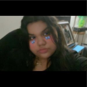 Meet your Posher, Joselin